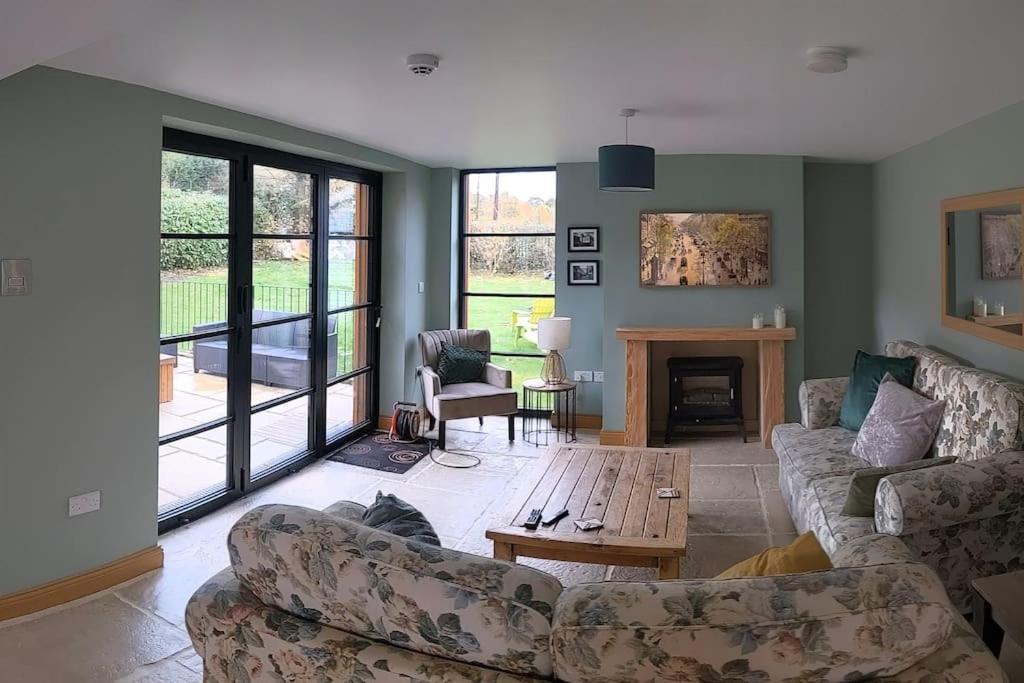 Cosy 2 Bedroom Coach House Belfast Extérieur photo